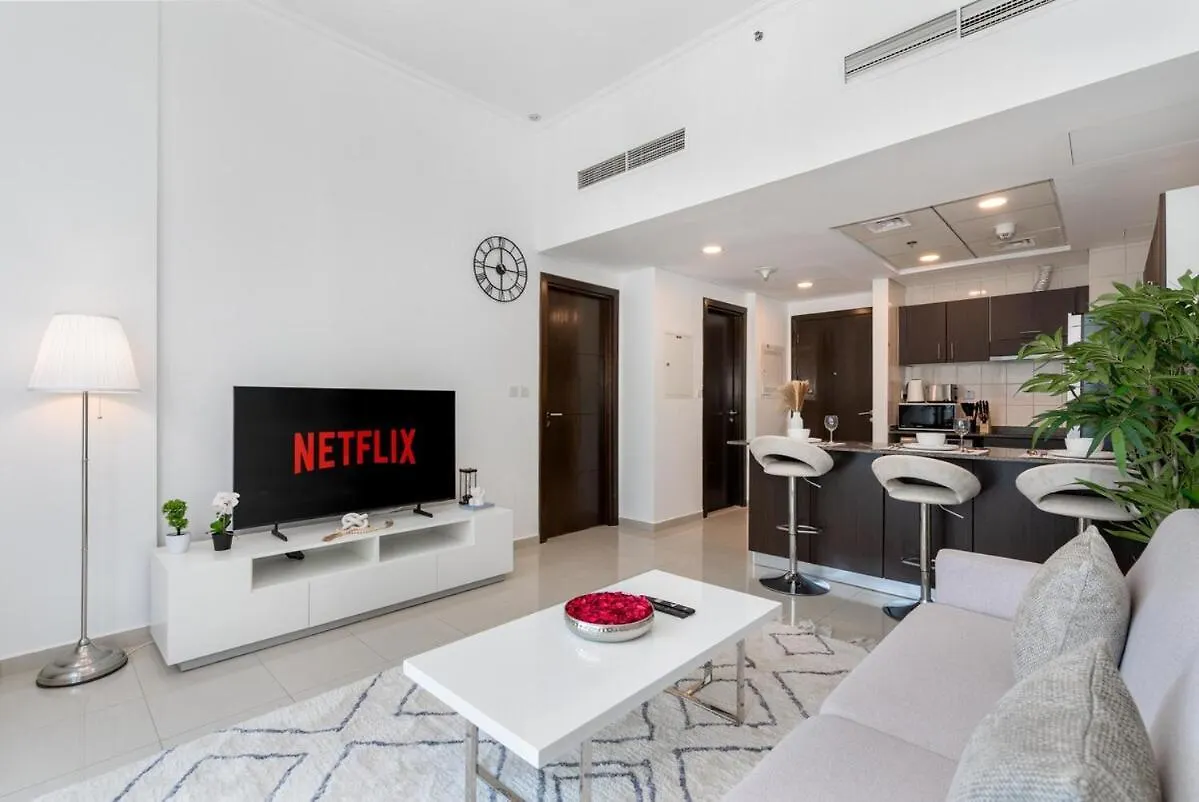 Fabulous 1 Bedroom At Dubai Marina Apartment